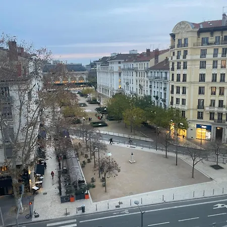 T1 Coco-oning Paisible - Brotteaux Apartamento Lyon